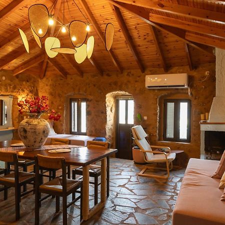 Vasiliki Cozy & Modern House Githio Viewヴィラ エクステリア 写真